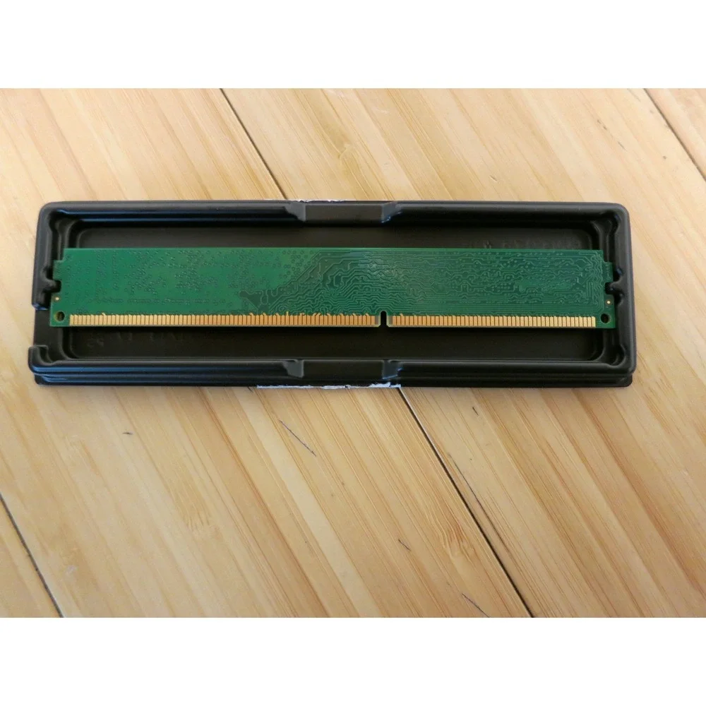 Kingston Technology 4GB 1333 MHz 240-Pin DDR3 SDRAM Memory Module (KVR13N9S8/4)